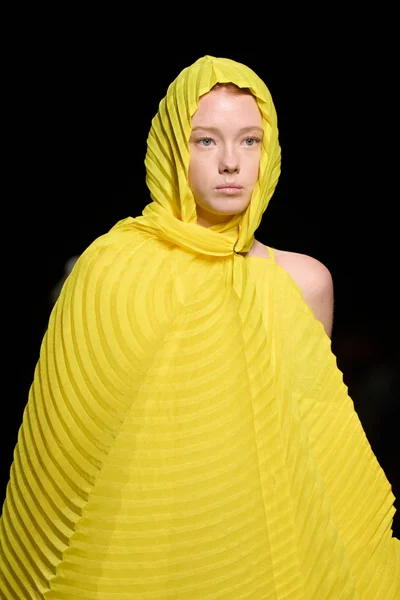 Look 81